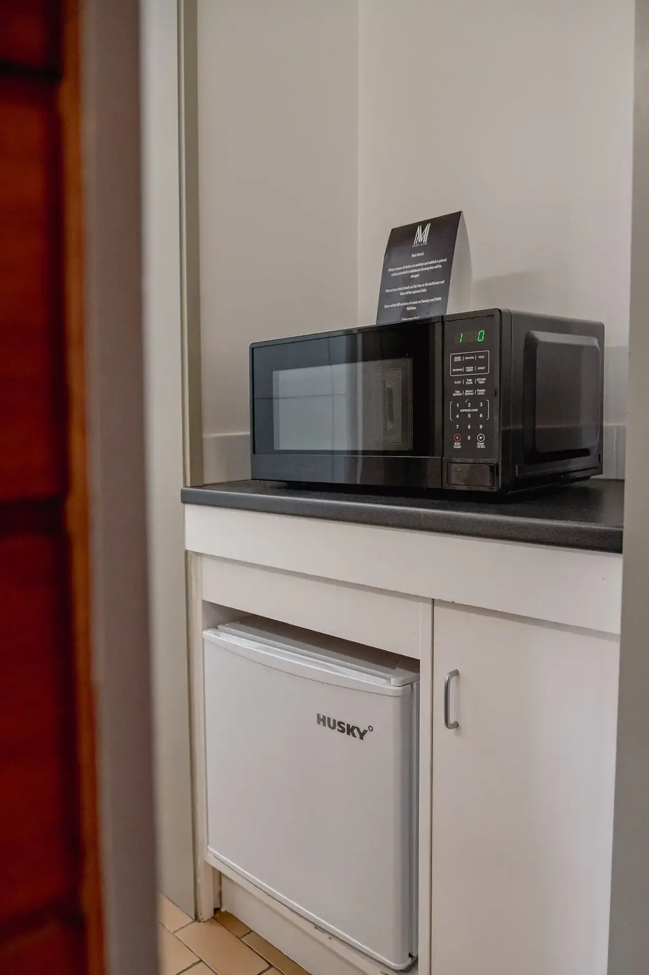 Accommodation And Places To Stay In Bairnsdale | Mitchell on Main. - Accommodation Queen hotel Room in Bairnsdale