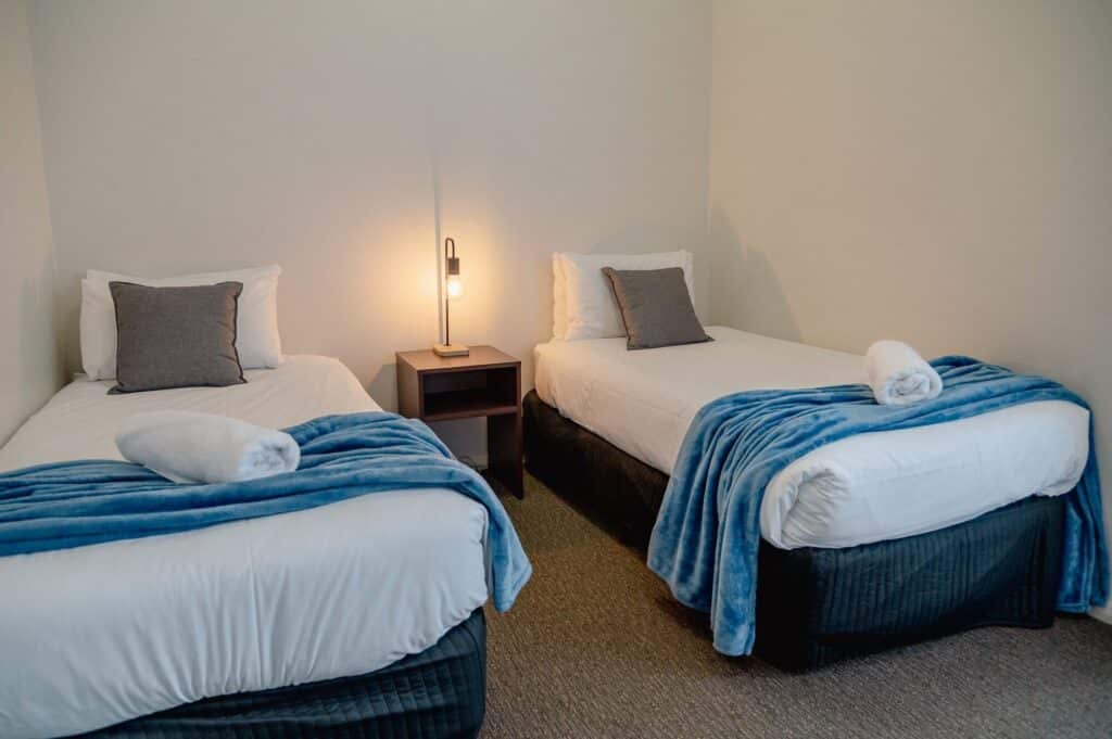 Accommodation And Places To Stay In Bairnsdale | Mitchell on Main. - Accommodation Superior 2 Room Family Apartment in Bairnsdale-4