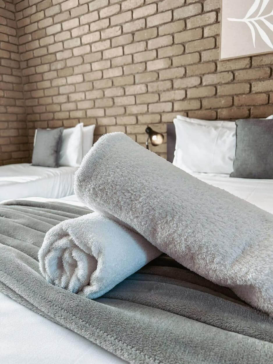 Accommodation And Places To Stay In Bairnsdale | Mitchell on Main. - Accommodation Twin-hotel-Room-Near-in-Bairnsdale